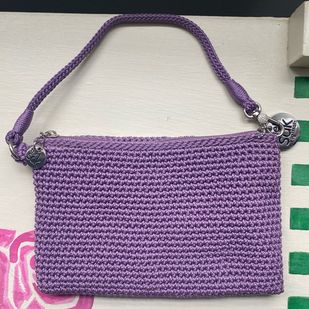 Pretty Sak Wristlet! Excellent condition